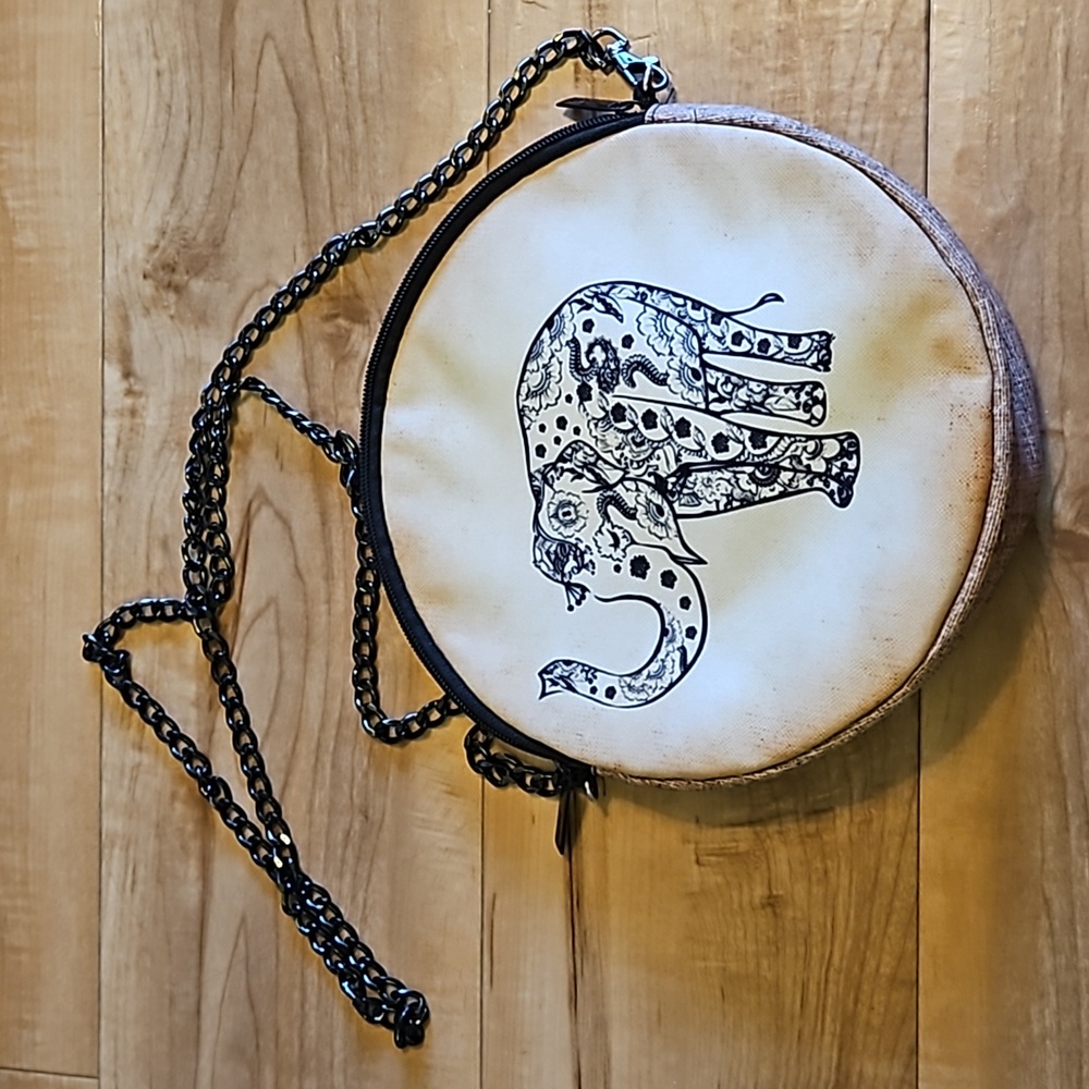 Vintage Design Elephant round crossbody bag